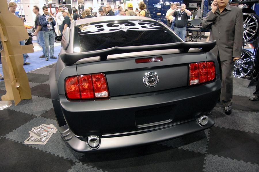  Ford Mustang Ever Ugliest 2007 года  (фото 3 из 17)